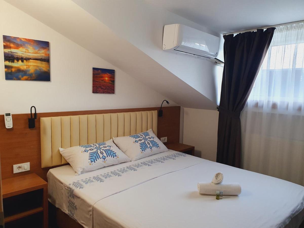Stay Inn Rediu Valea Lupului  Exterior foto