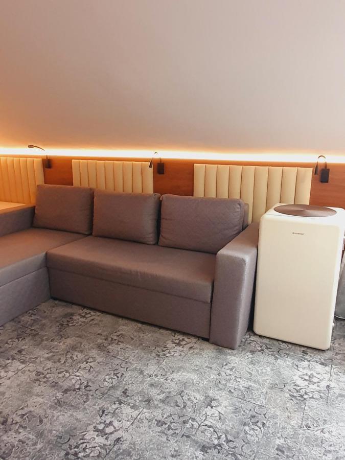Stay Inn Rediu Valea Lupului  Exterior foto